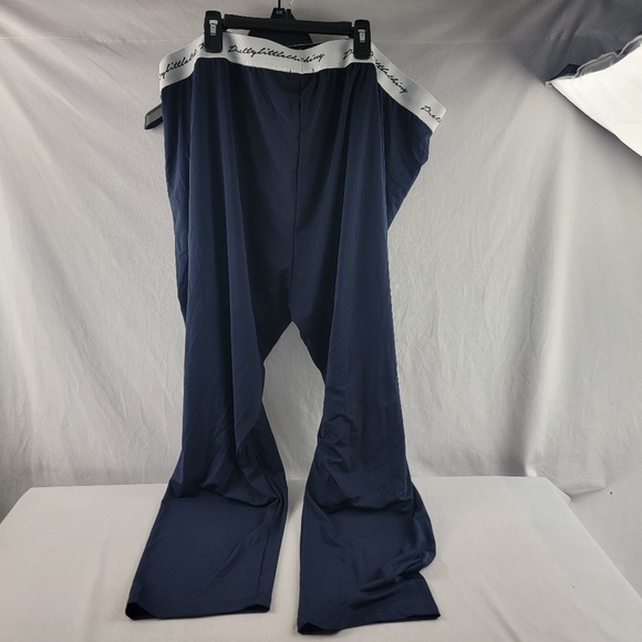 NWT Pretty Little Thing elasticated band leggings in navy Size 26 - Picture 5 of 5